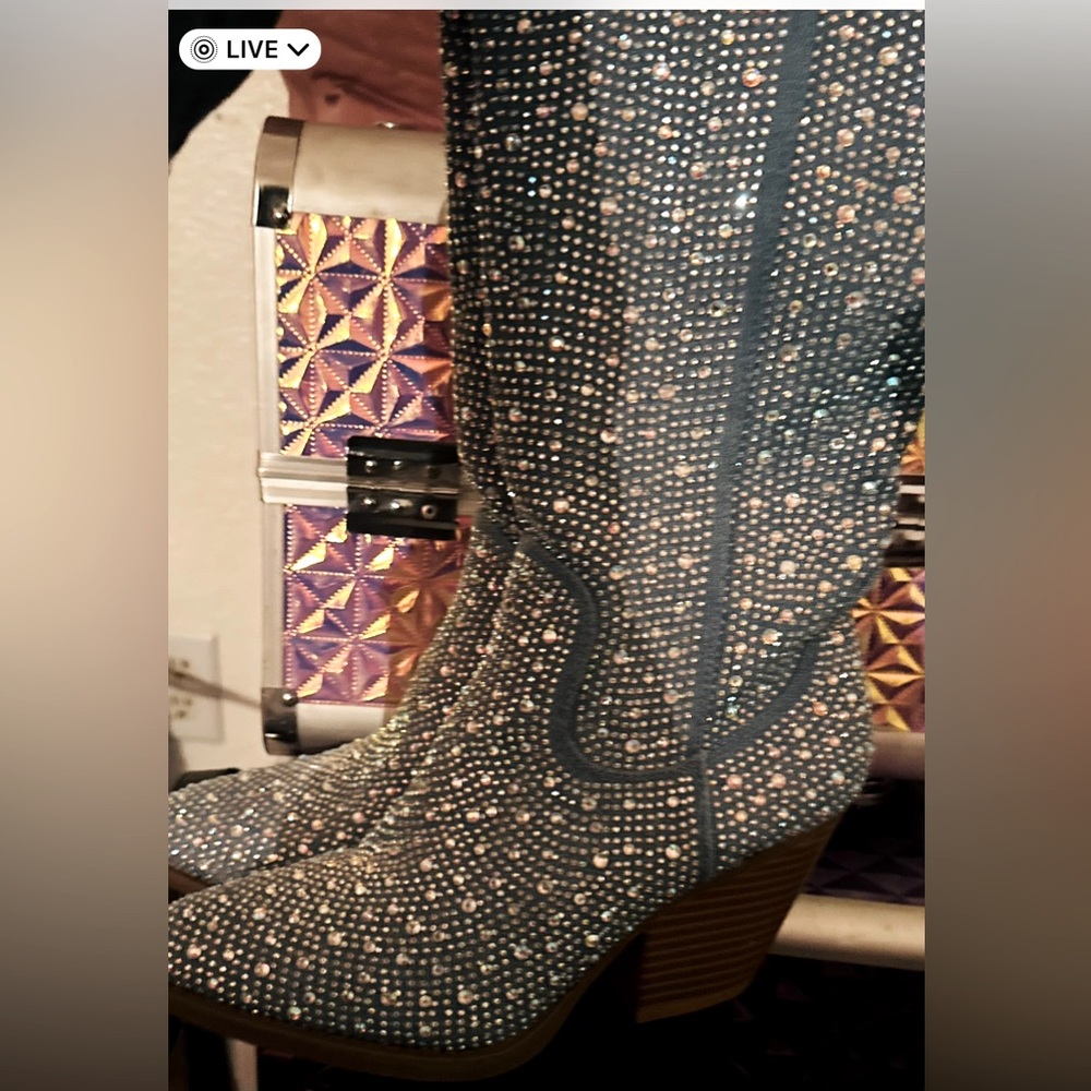 Rhinestones stud, cowboy boot, brown wooden heel